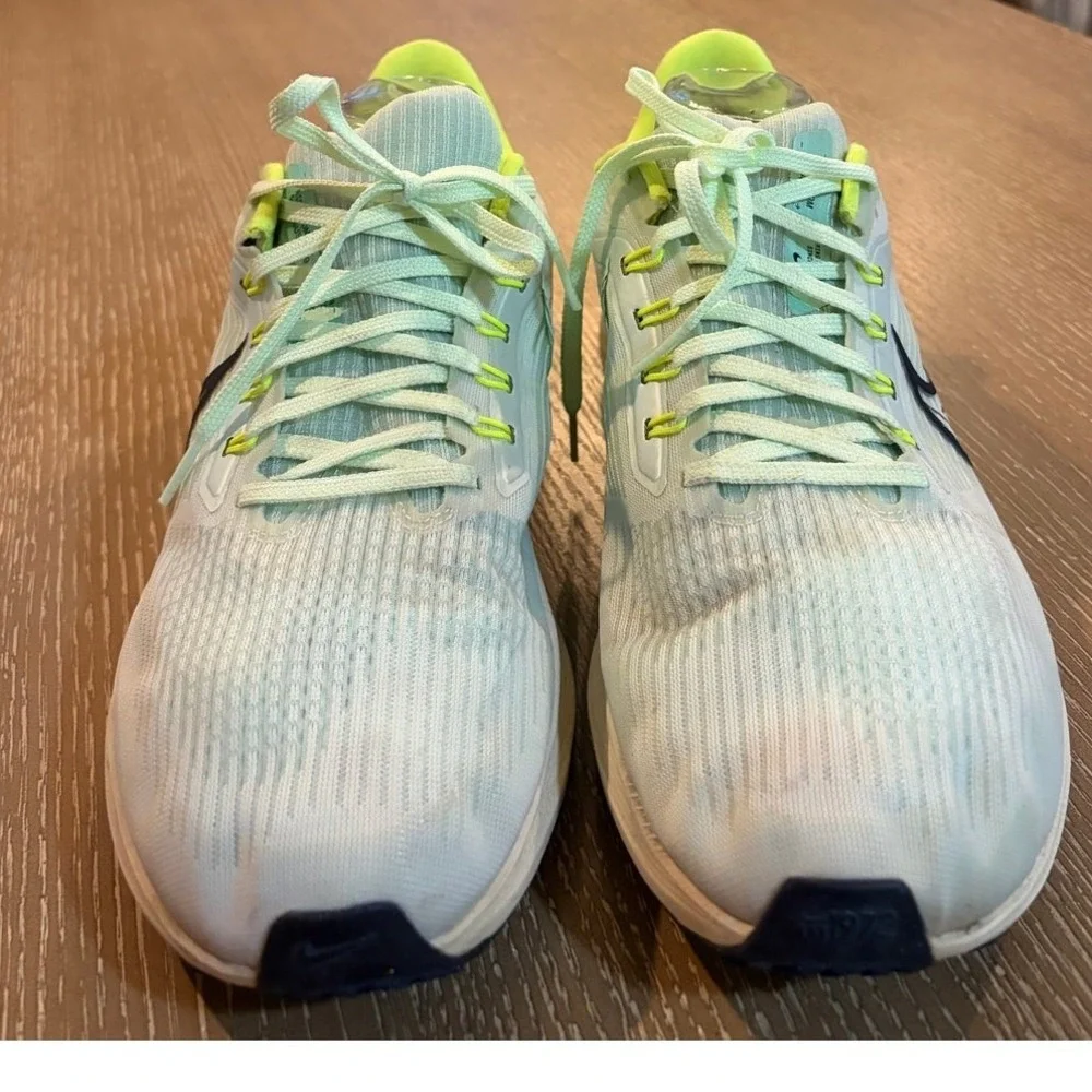 Nike Air Zoom‎ Pegasus 39 Sneakers Men 12 Barely Green Volt Shoes Low DH4071-301